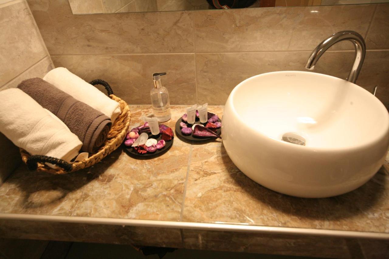 Denise Luxury Apartment-Centre Of Athens,Kolonaki Екстер'єр фото